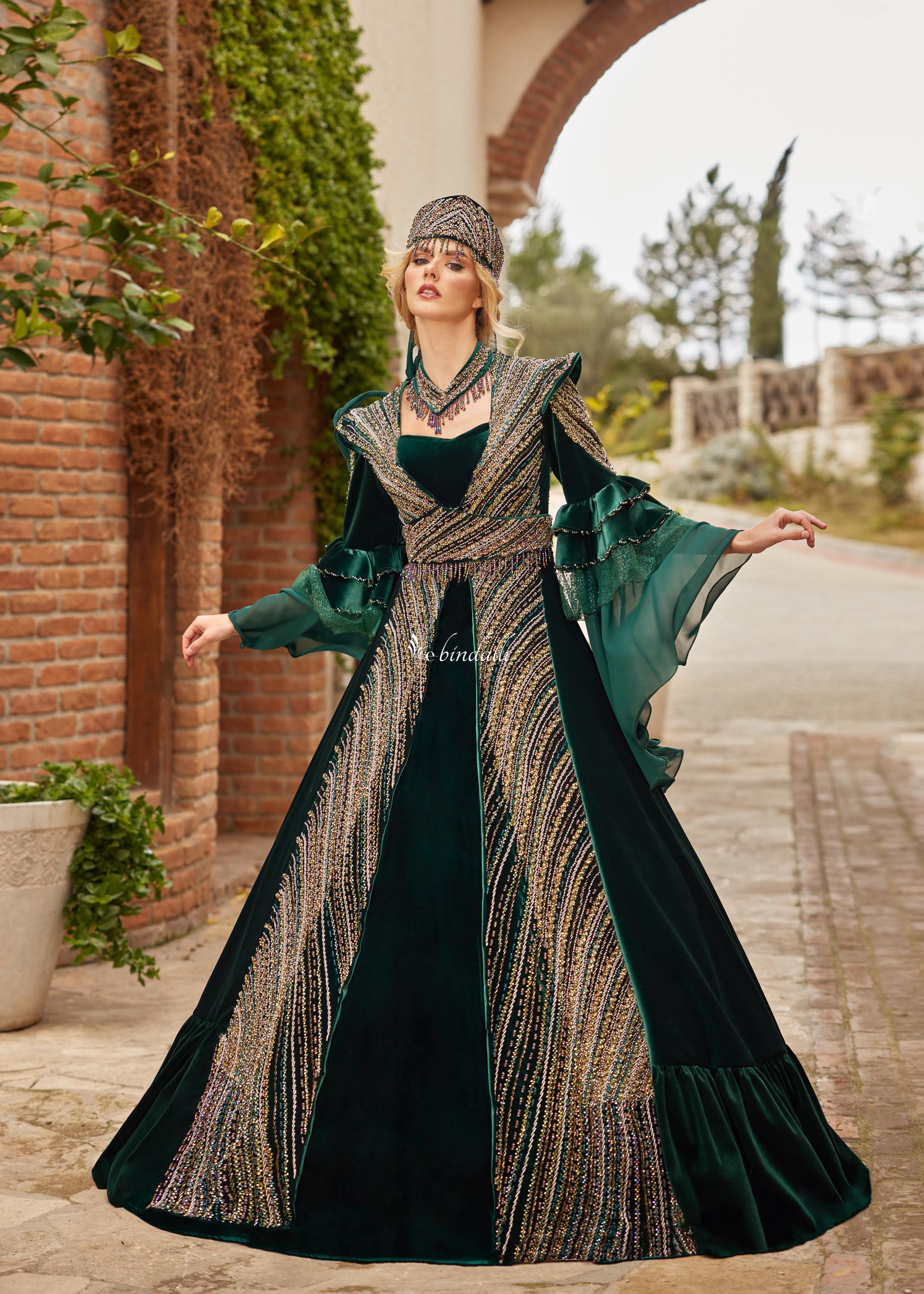 Most Populer Henna Caftan Model  